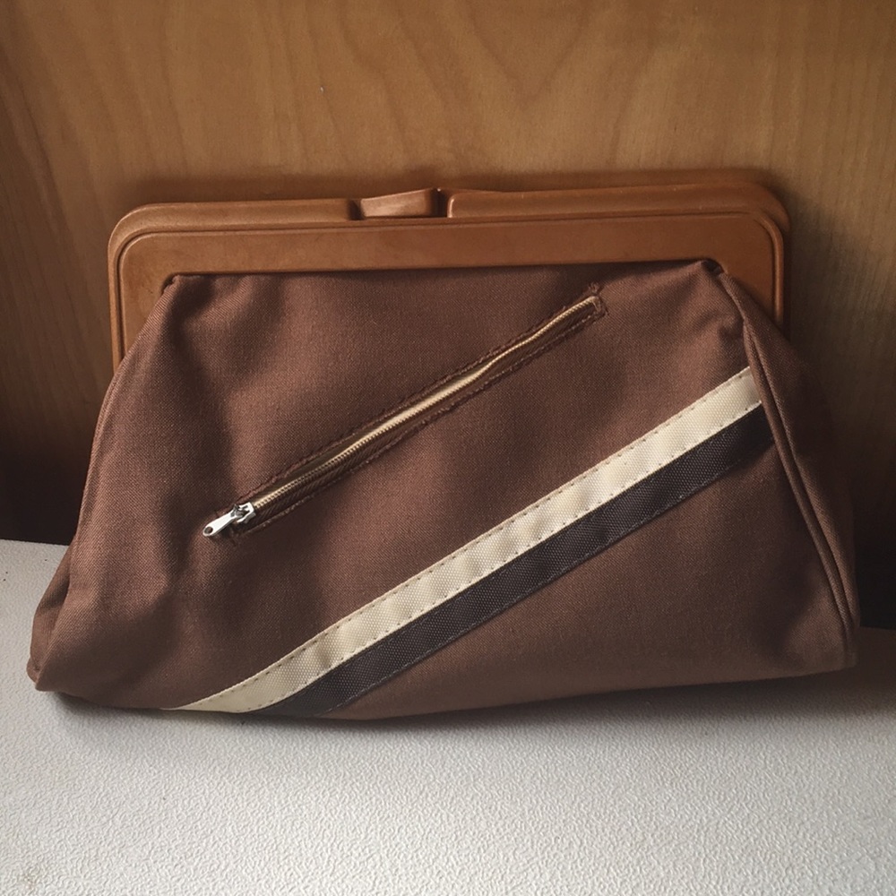 Vintage Clutch Sporty 70’s Retro Purse